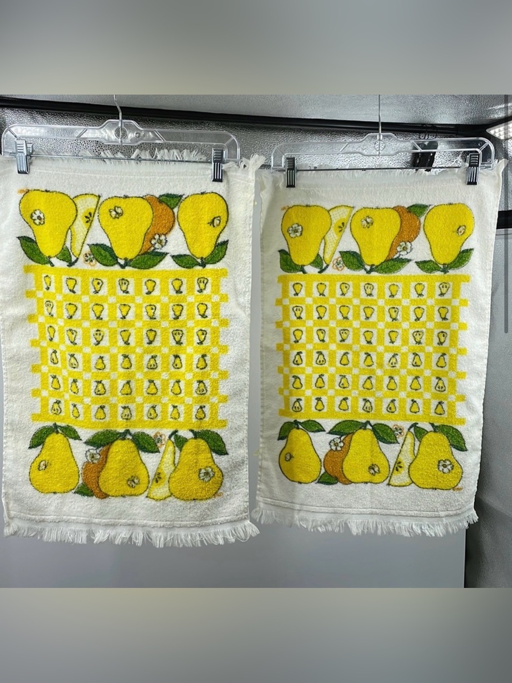 Vintage 60s 70s Pear Print Fringe Kitchen Tea Towels Set of 2 Made in USA